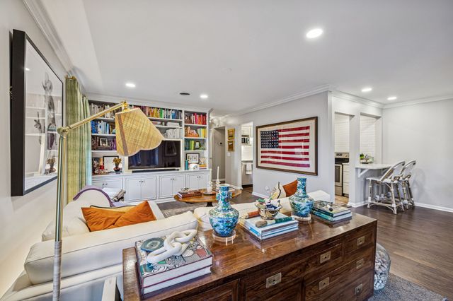 5025 Hillsboro Pike Apt 6G, Nashville, TN 37215