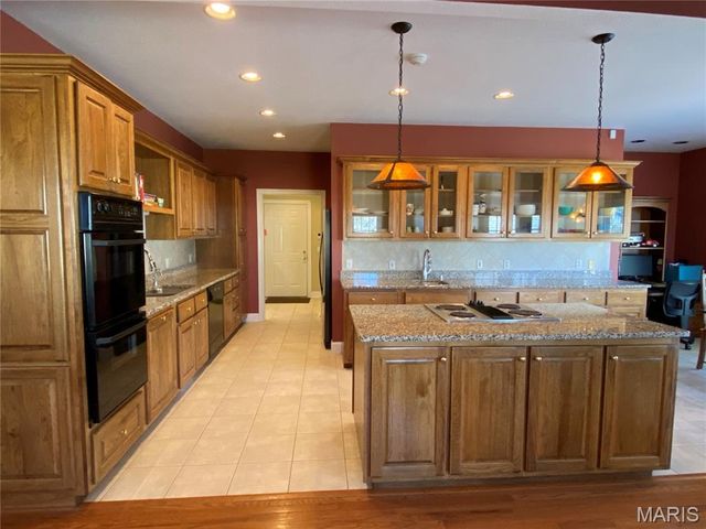 1557 Haven Hills Road, Poplar Bluff, MO 63901