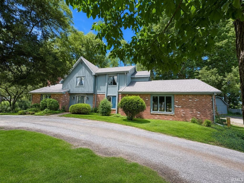 500 E Ohio Street, Monticello, IN 47960