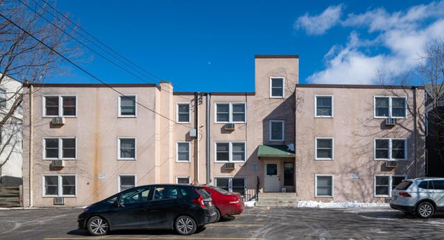 2536 Dupont Avenue S 304, Minneapolis, MN 55405