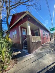 2602 Jefferson Street, Savannah, GA 31401