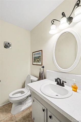 609 Westover Pass, Grand Blanc, MI 48439
