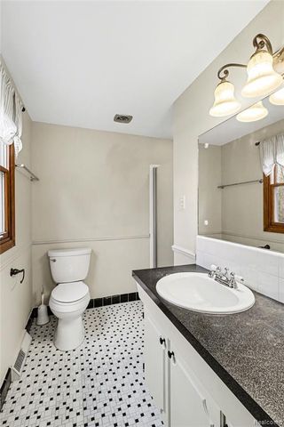 609 Westover Pass, Grand Blanc, MI 48439