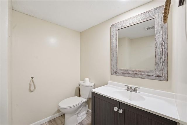 518 NW 65th Terrace, Kansas City, MO 64118