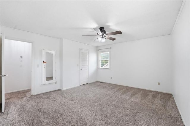 518 NW 65th Terrace, Kansas City, MO 64118