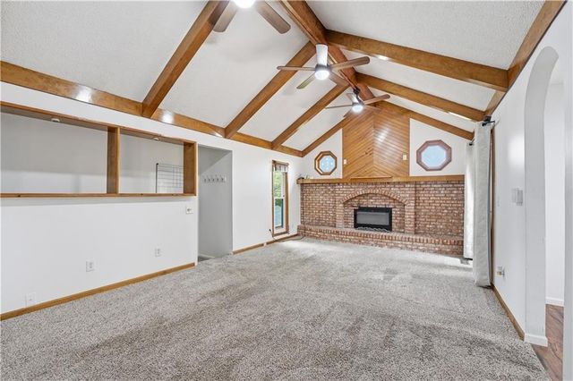 518 NW 65th Terrace, Kansas City, MO 64118