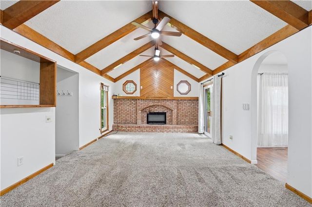 518 NW 65th Terrace, Kansas City, MO 64118