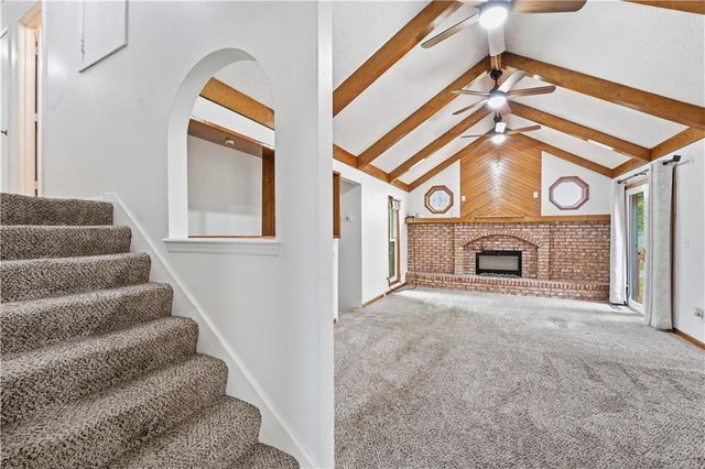 518 NW 65th Terrace, Kansas City, MO 64118