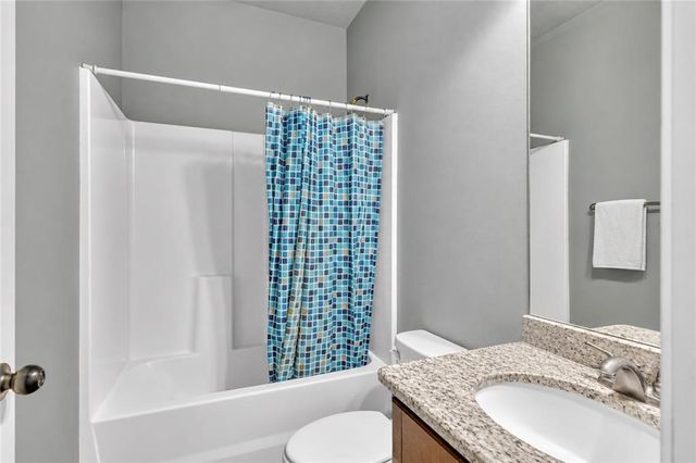 622 Mallard Cove, Loganville, GA 30052