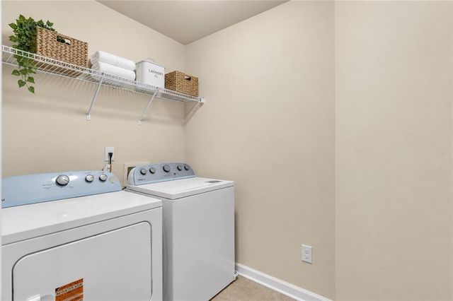 622 Mallard Cove, Loganville, GA 30052