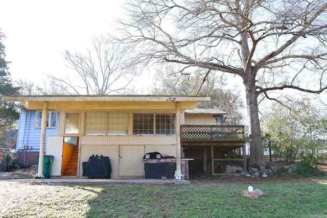 904 W 7th, El Dorado, AR 71730