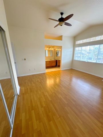 7938 Bucks Harbor Way, Sacramento, CA 95828