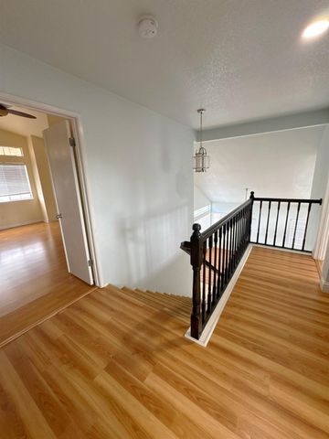 7938 Bucks Harbor Way, Sacramento, CA 95828