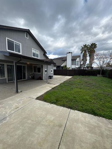 7938 Bucks Harbor Way, Sacramento, CA 95828