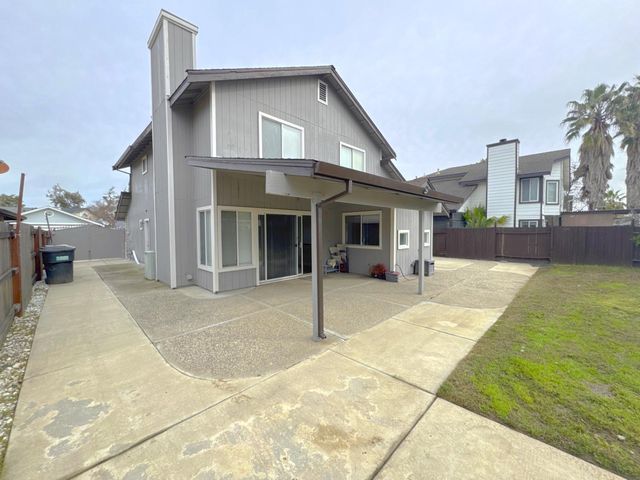 7938 Bucks Harbor Way, Sacramento, CA 95828
