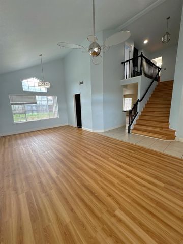 7938 Bucks Harbor Way, Sacramento, CA 95828