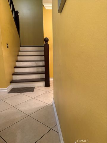 1153 N Dresden 16, Anaheim, CA 92801