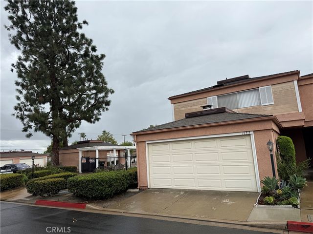 1153 N Dresden 16, Anaheim, CA 92801