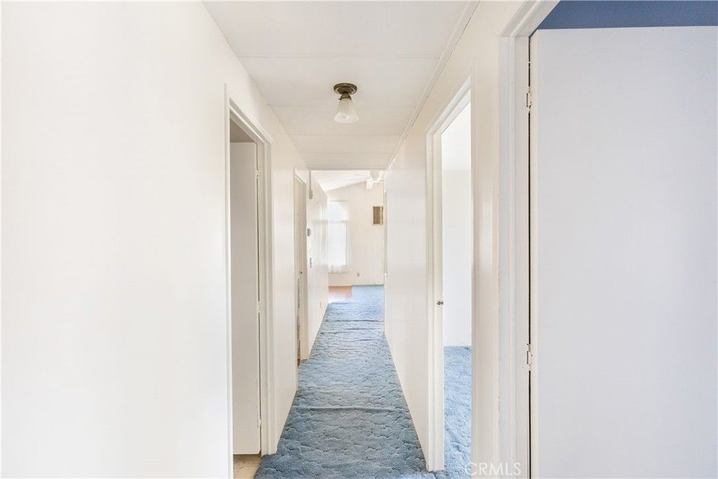 Image 20 of property listing at 13352 Gentian Court, Phelan, CA 92371