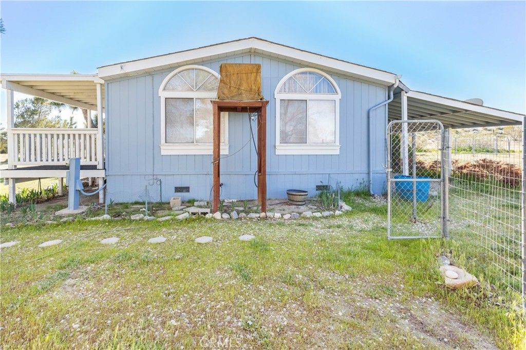 Image 28 of property listing at 13352 Gentian Court, Phelan, CA 92371