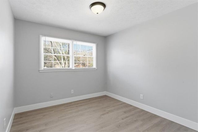 5674 SANDHURST Drive, Forest Park, GA 30297