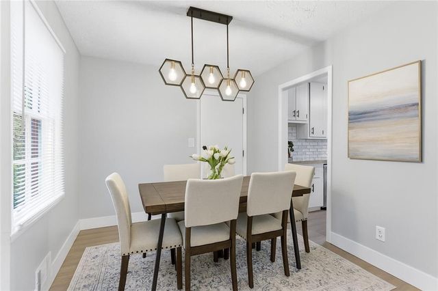 5674 SANDHURST Drive, Forest Park, GA 30297