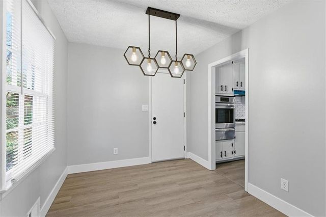 5674 SANDHURST Drive, Forest Park, GA 30297