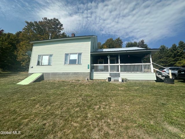 443 Fairy Lake Road, Moriah, NY 12960