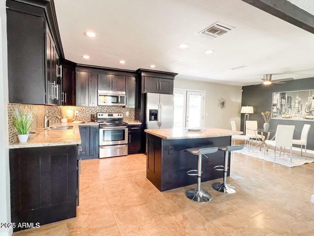 7413 E ROOSEVELT Street, Scottsdale, AZ 85257