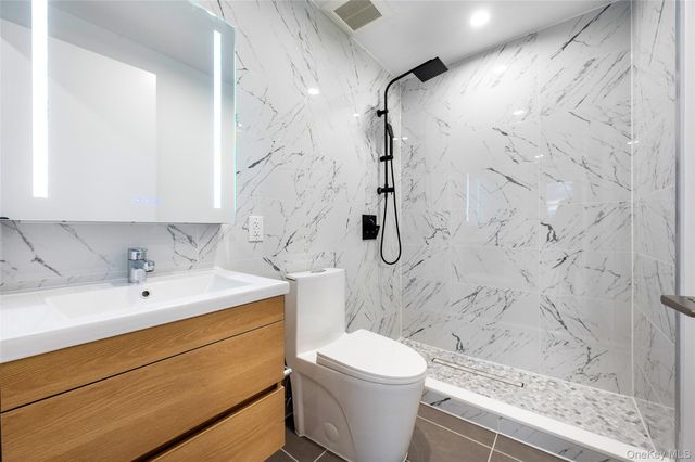 150-02 Northern Boulevard 3B, Flushing, NY 11354