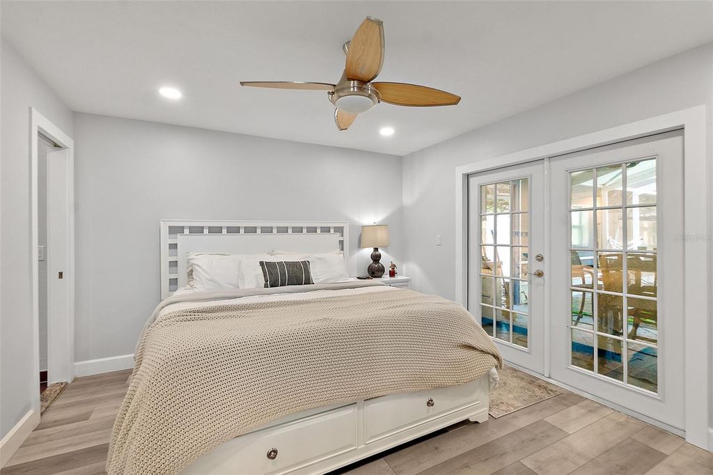 Image 13 of property listing at 809 E 14TH AVENUE, New Smyrna Beach, FL 32169