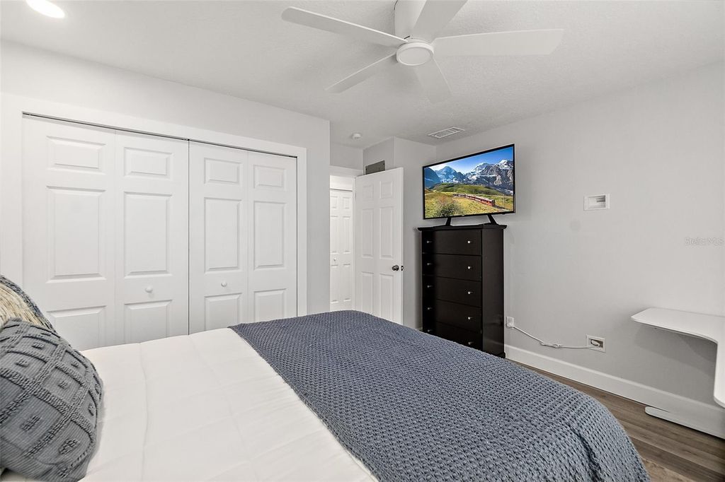 Image 19 of property listing at 809 E 14TH AVENUE, New Smyrna Beach, FL 32169