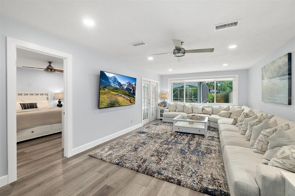 Image 4 of property listing at 809 E 14TH AVENUE, New Smyrna Beach, FL 32169