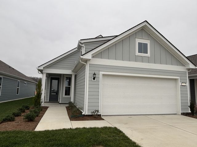 519 Scarlet Oak Road, Lebanon, TN 37090