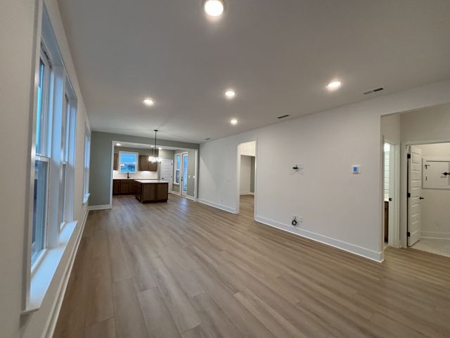 519 Scarlet Oak Road, Lebanon, TN 37090