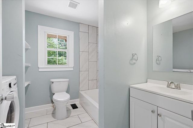 14 Pine Lane, Williamston, SC 29697