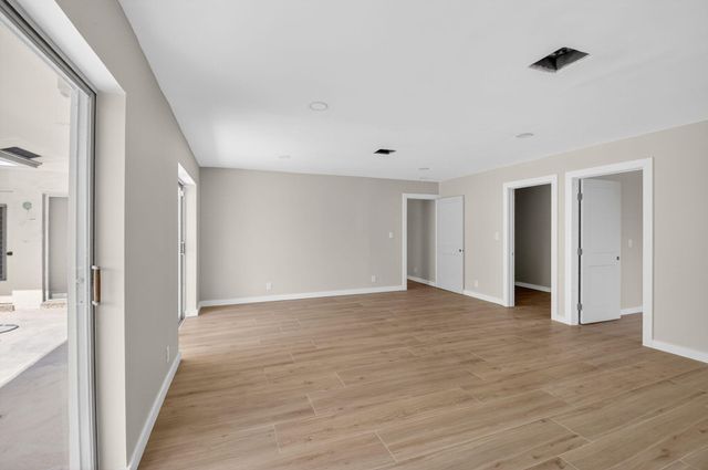 4347 NW 2nd Court, Boca Raton, FL 33431