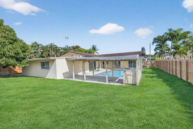 4347 NW 2nd Court, Boca Raton, FL 33431