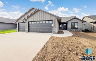 1125 E WAYNE Pl, Tea, SD 57064