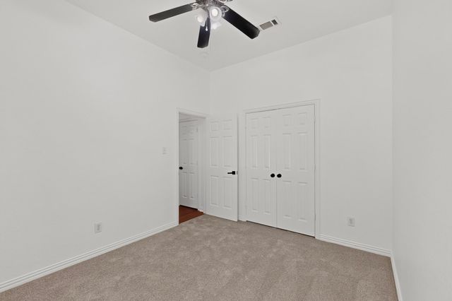 10214 Lakeview Drive, Providence Village, TX 76227