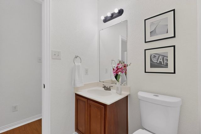 10214 Lakeview Drive, Providence Village, TX 76227