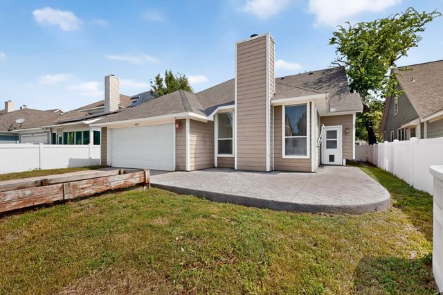 10214 Lakeview Drive, Providence Village, TX 76227