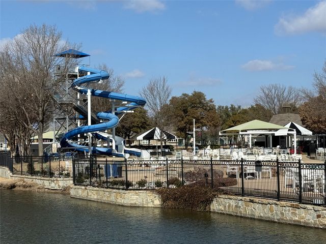 10214 Lakeview Drive, Providence Village, TX 76227