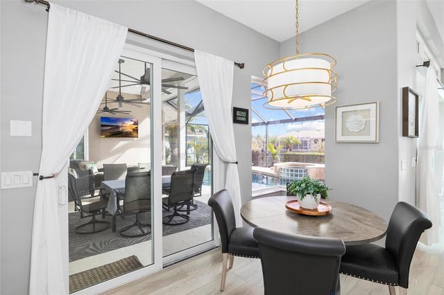 9810 COMPASS POINT WAY, Tampa, FL 33615