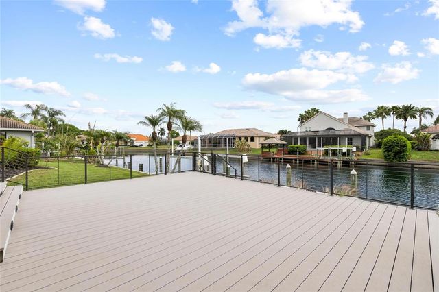 9810 COMPASS POINT WAY, Tampa, FL 33615