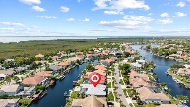 9810 COMPASS POINT WAY, Tampa, FL 33615