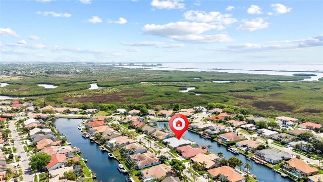 9810 COMPASS POINT WAY, Tampa, FL 33615