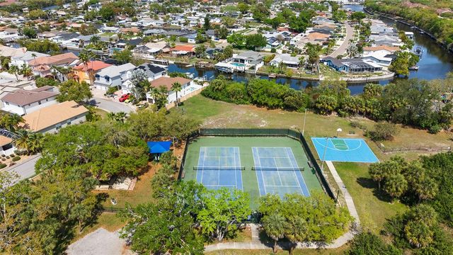 9810 COMPASS POINT WAY, Tampa, FL 33615