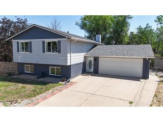 2264 Darla Ct, Loveland, CO 80537