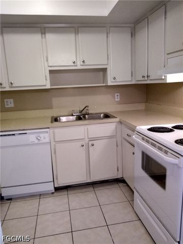 1830 Maravilla AVE 704, Fort Myers, FL 33901